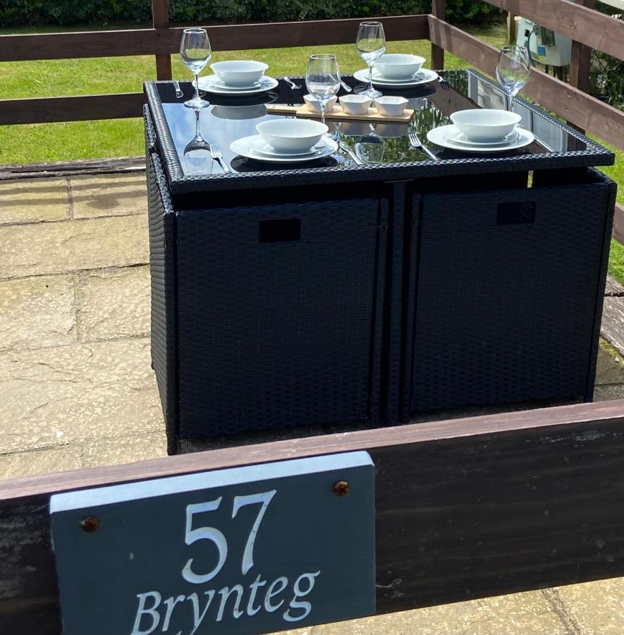 Number 57 Brynteg Hotel Caernarfon Buitenkant foto