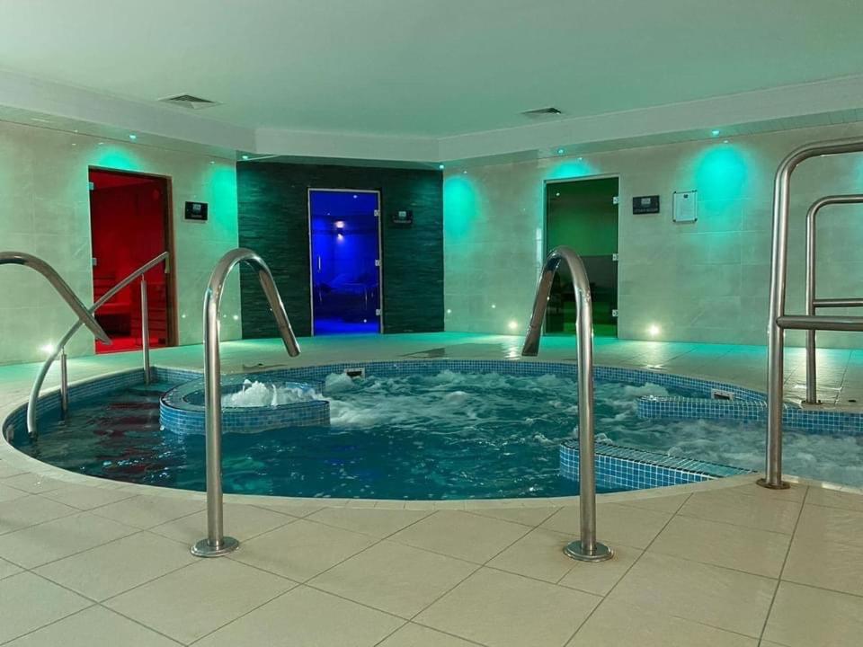 Number 57 Brynteg Hotel Caernarfon Buitenkant foto